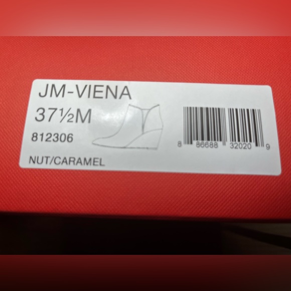 Jean-Michel Cazabat Suede Booties Sz 37.5 - Picture 11 of 11